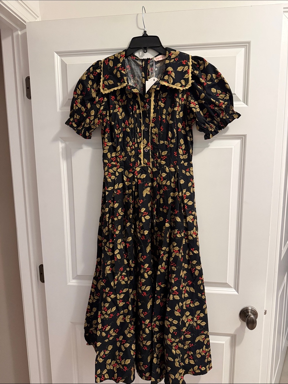 Black Floral Puff-Sleeve Midi Dress NWT
